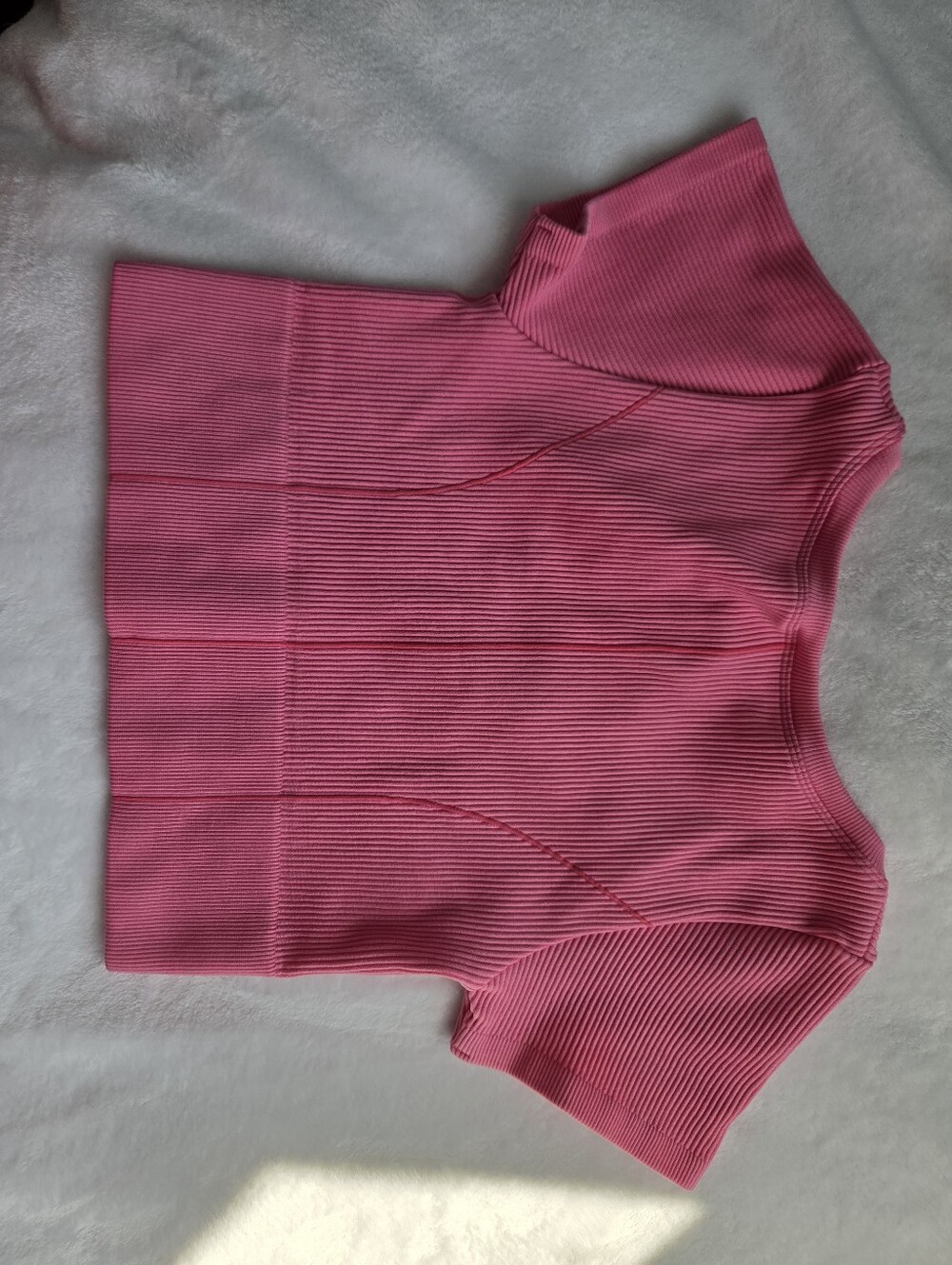 Offline Pink Crop Top. - Picture 3 of 4